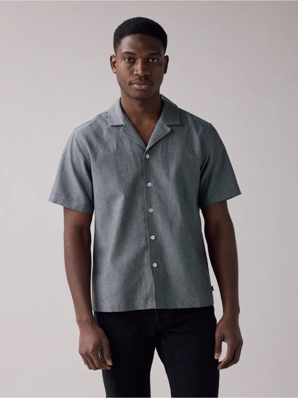 Anian Haro short sleeve shirt